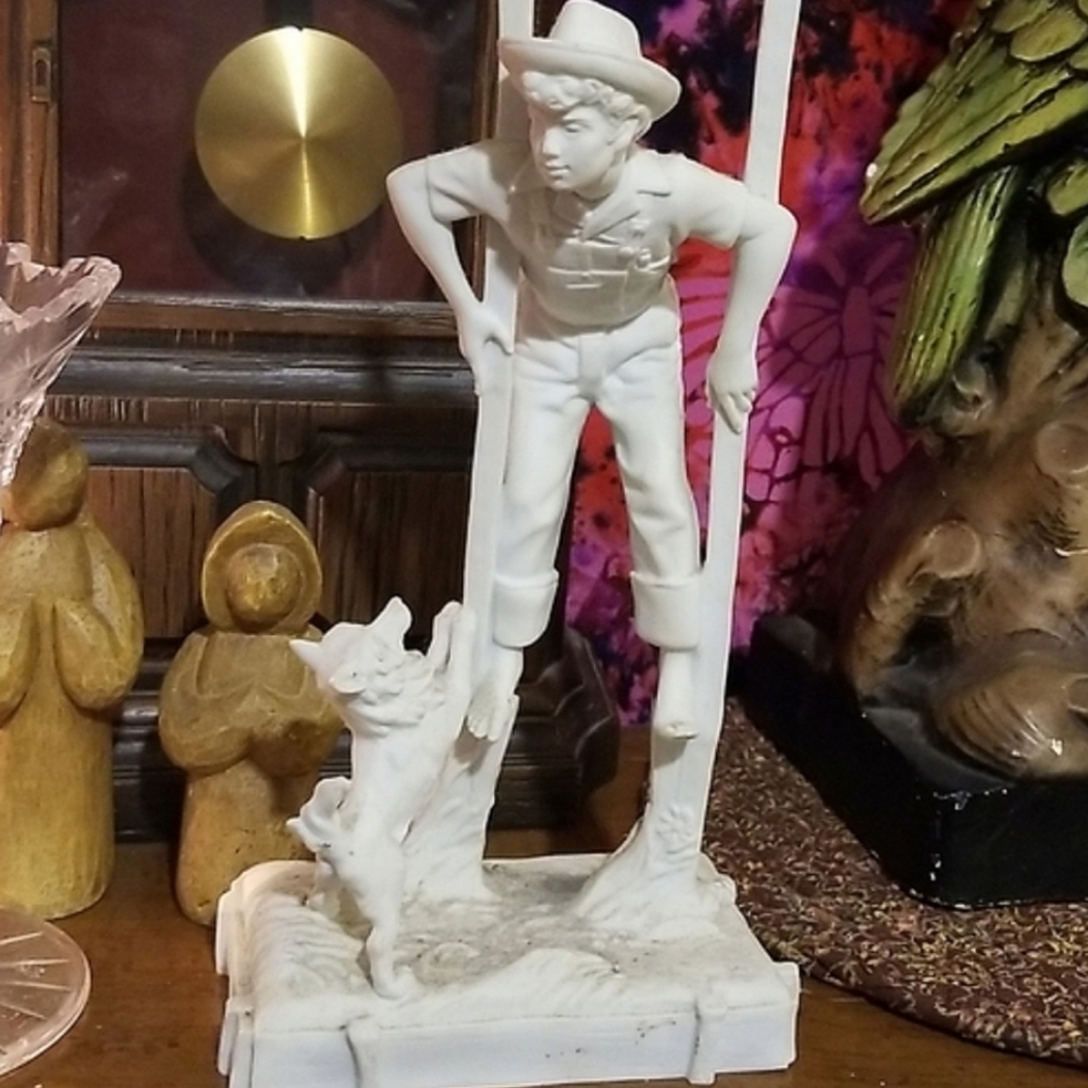 9" 1977 Infamous White Porcelain statue Boy stilts and dog Norman Rockwell